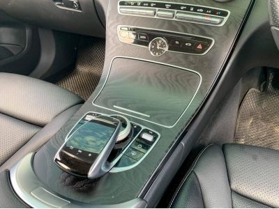 2017 Mercedes-Benz C350e Avantgarde Plug in Hybrid W205 เครดิตดีฟรีดาวน์ ดอกเบี้ยเริ่มต้น 2.79% รูปที่ 9